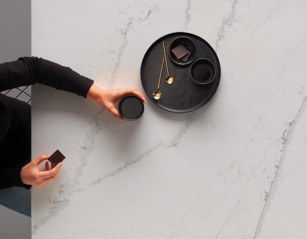 Belenco Quartz Surface in a Bathroom